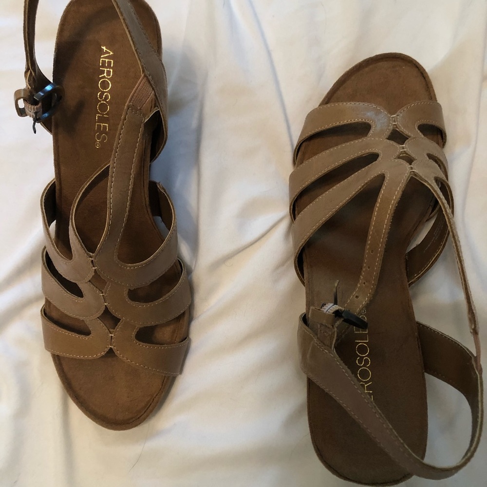 NWT Aerosoles wedges